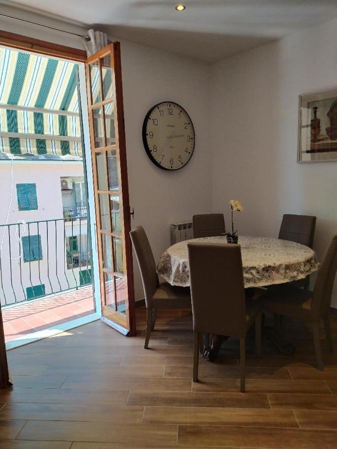 Appartamento Linda A Pochi Passi Dal Mare - 011030-Lt-0357 فيرناتْسا المظهر الخارجي الصورة