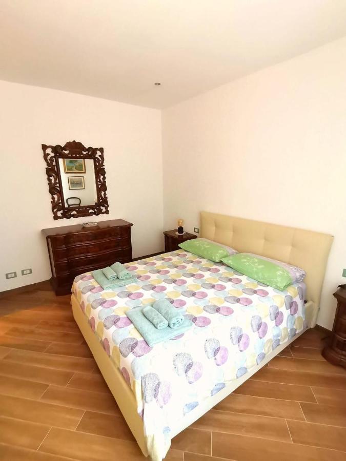 Appartamento Linda A Pochi Passi Dal Mare - 011030-Lt-0357 فيرناتْسا المظهر الخارجي الصورة